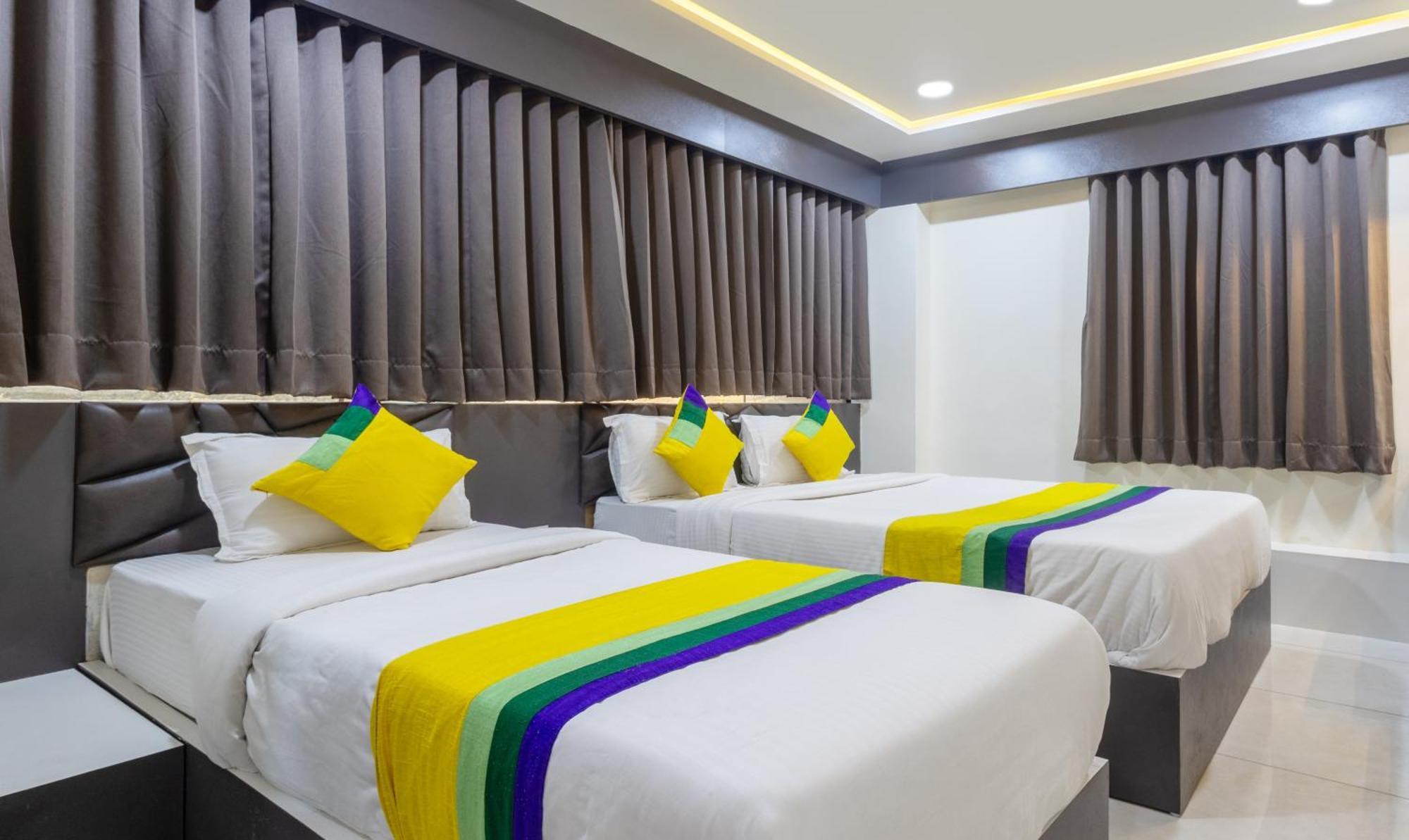 Itsy Hotels Signature, Nehru Nagar 阿穆达巴 外观 照片